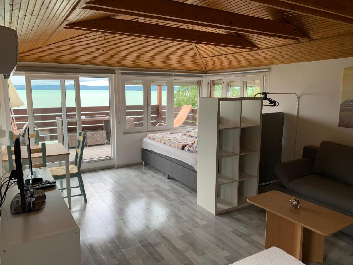 Beach Resident Balatonszemes Bagian luar foto