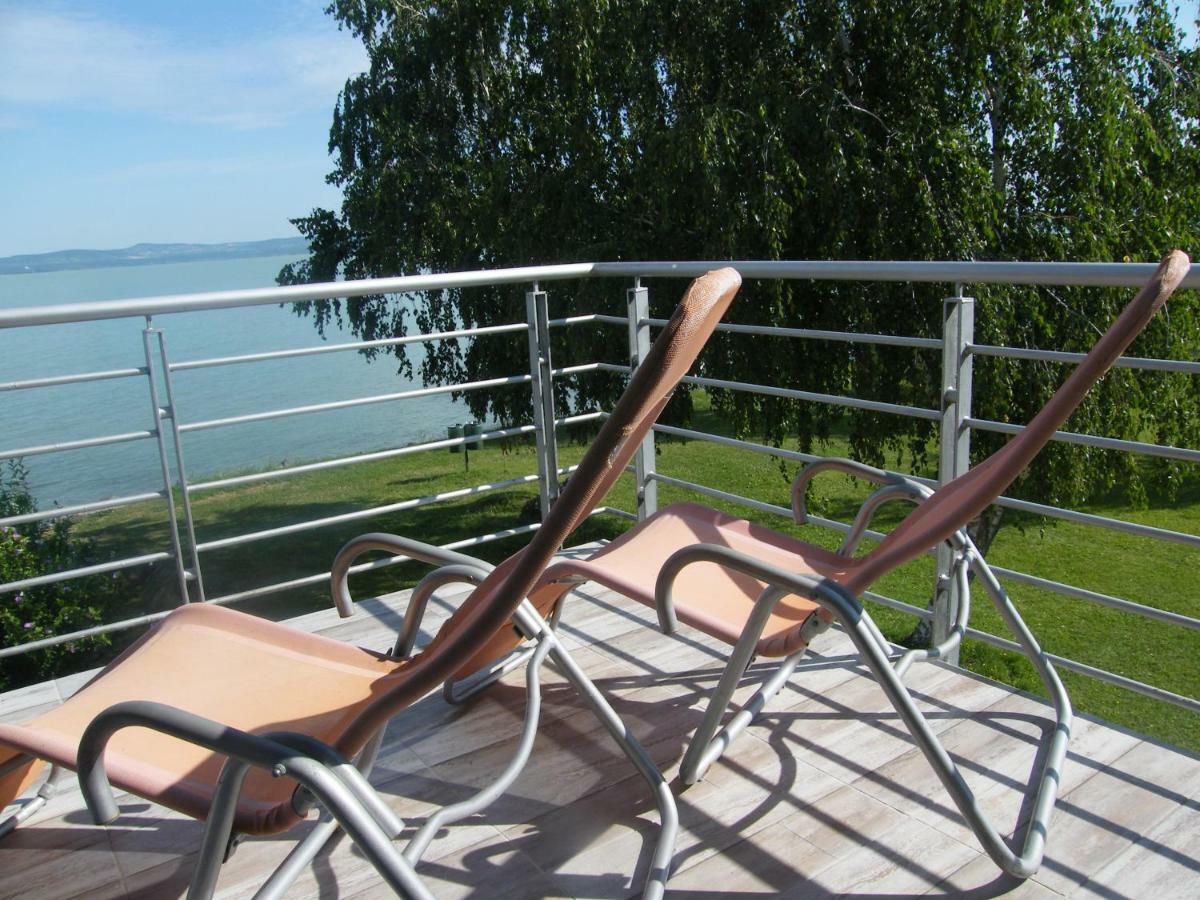 Beach Resident Balatonszemes Bagian luar foto